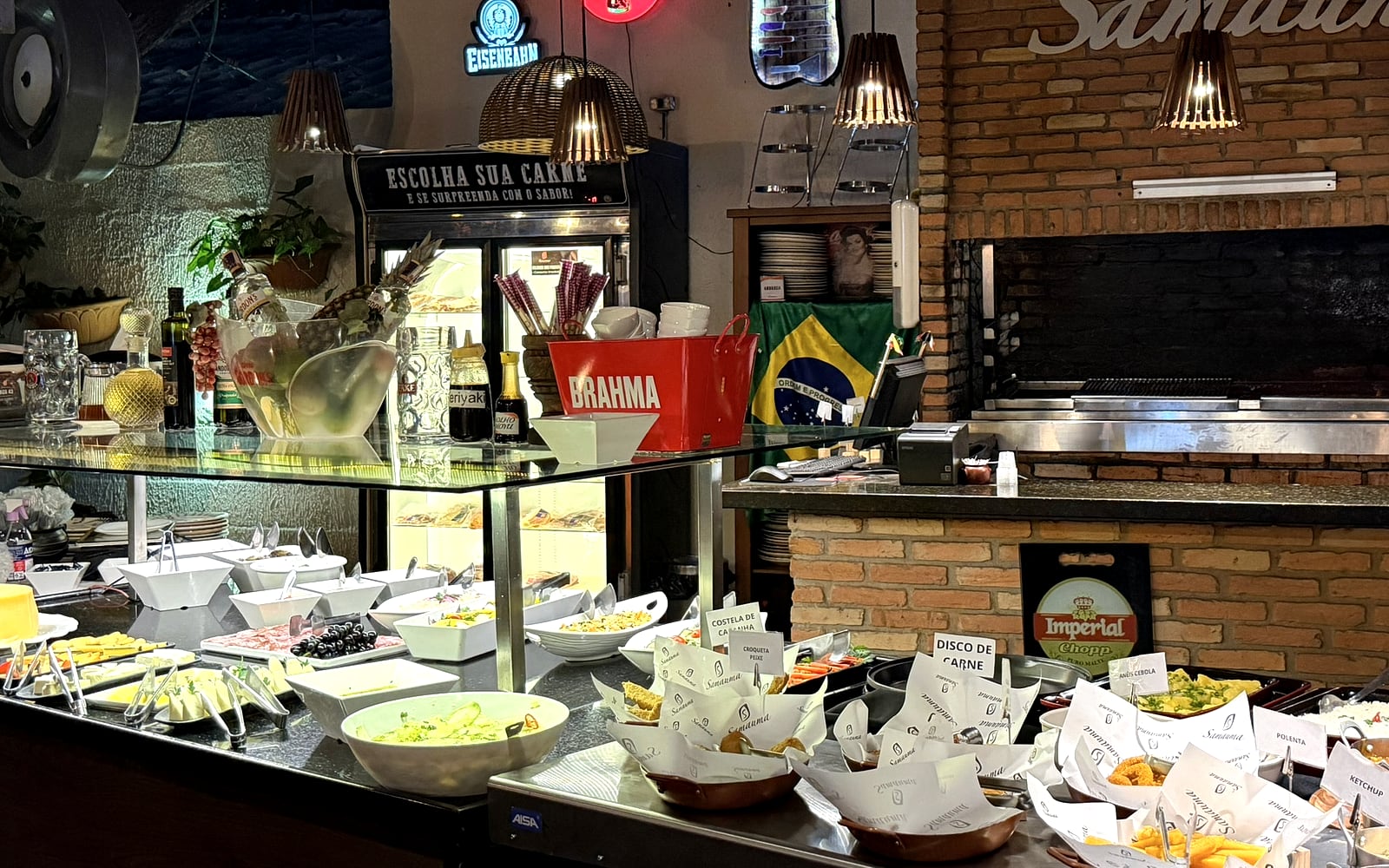 Ambiente e buffet da Samauma